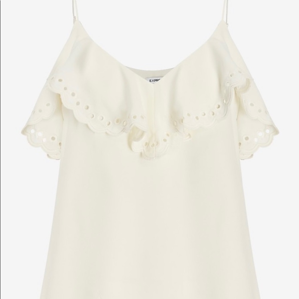 Express scalloped ruffle camisole ivory off white small New Witb Tags